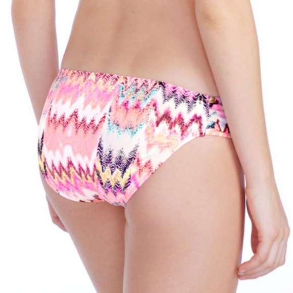 Arizona Pattern Hipster Swimsuit Bottom-Juniors - Picture 2 of 5